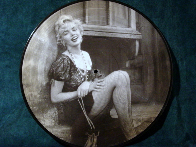  Marilyn Monroe Nude Cheesecake 2-sided picture LP RARE -  auction details