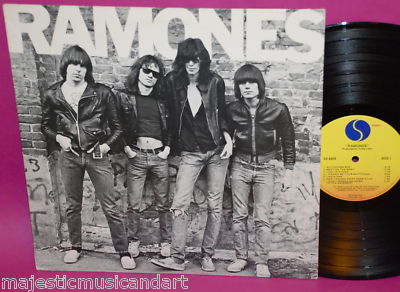 popsike.com - THE RAMONES 1ST LP 1976 VINYL FIRST SR6020 PRESS BEAT ON THE  BRAT EX RARE PUNK - auction details