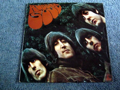 popsike.com - THE BEATLES-RUBBER SOUL-MONO PMC.1267 1965-LOUD CUT-DIFFERENT  FONTS-EXTRA DOT - auction details