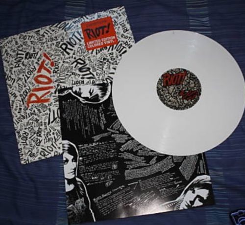 Paramore Riot! - Hypesticker UK Vinyl LP — RareVinyl.com