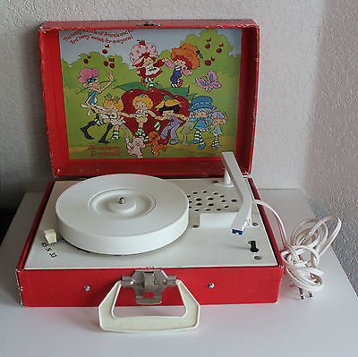 Popsike Com Vintage Strawberry Shortcake Record Player W Needle Htf Auction Details