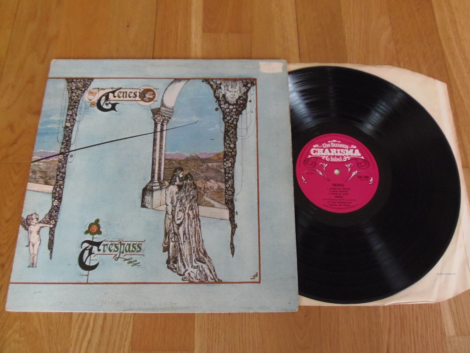 popsike.com - GENESIS TRESPASS Famous CHARISMA 'PINK SCROLL' Label