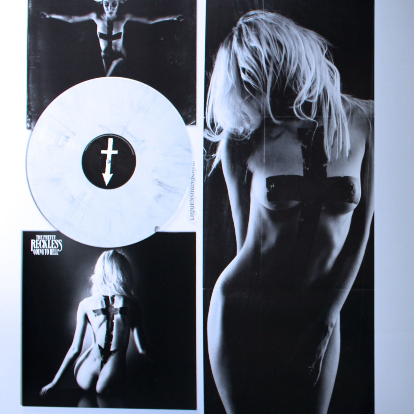 popsike.com - ORIGINAL LUNAR VINYL + POSTER THE PRETTY RECKLESS LP TAYLOR  MOMSEN GOSSIP GIRL - auction details