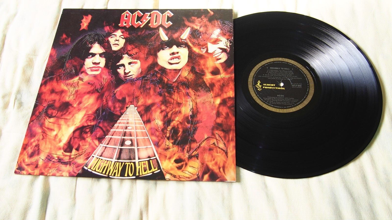 popsike.com - AC/DC Highway to Hell Aussie Press LP Vinyl Record