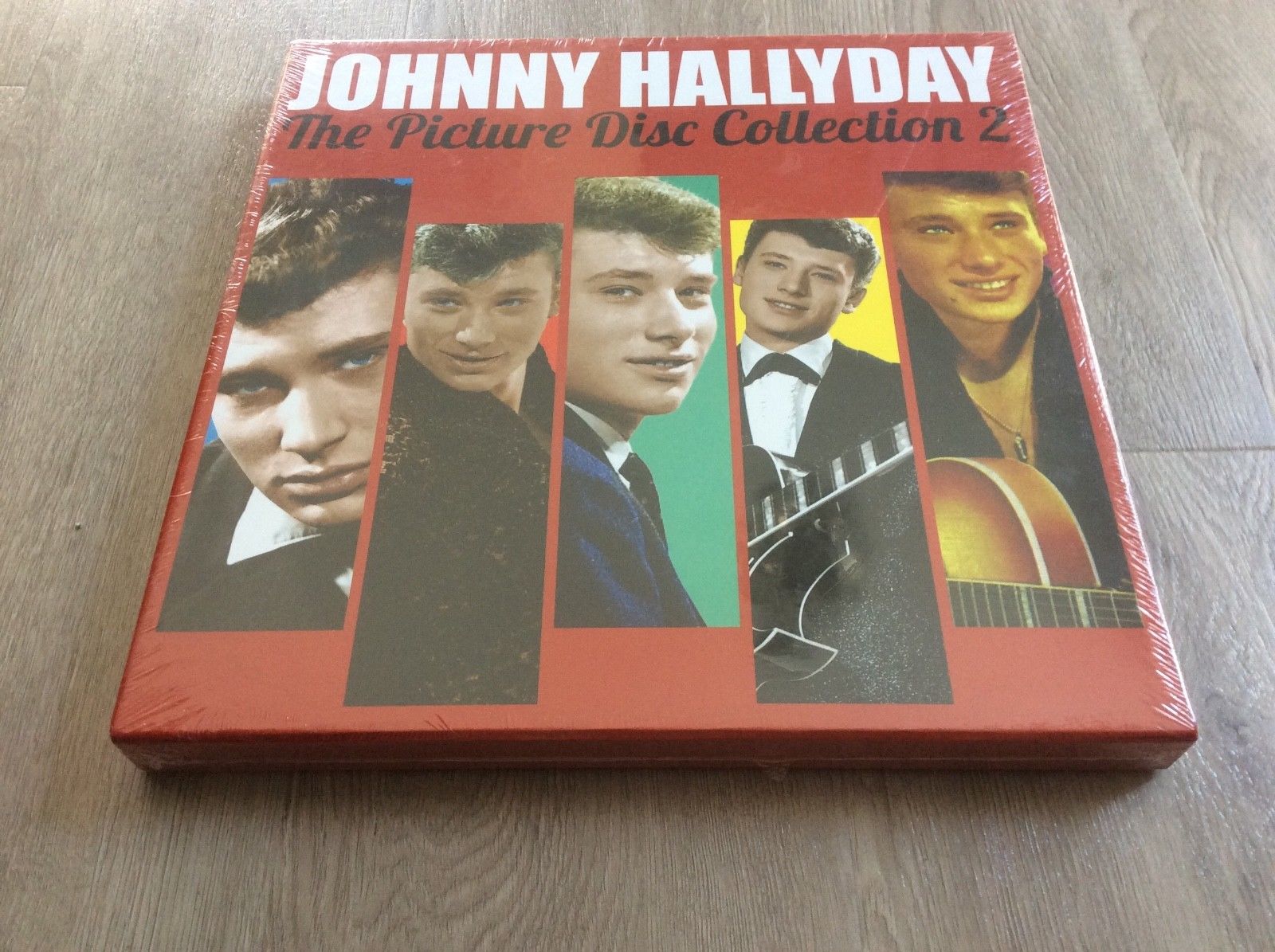 Popsike Com Coffret The Picture Johnny Hallyday Auction Details