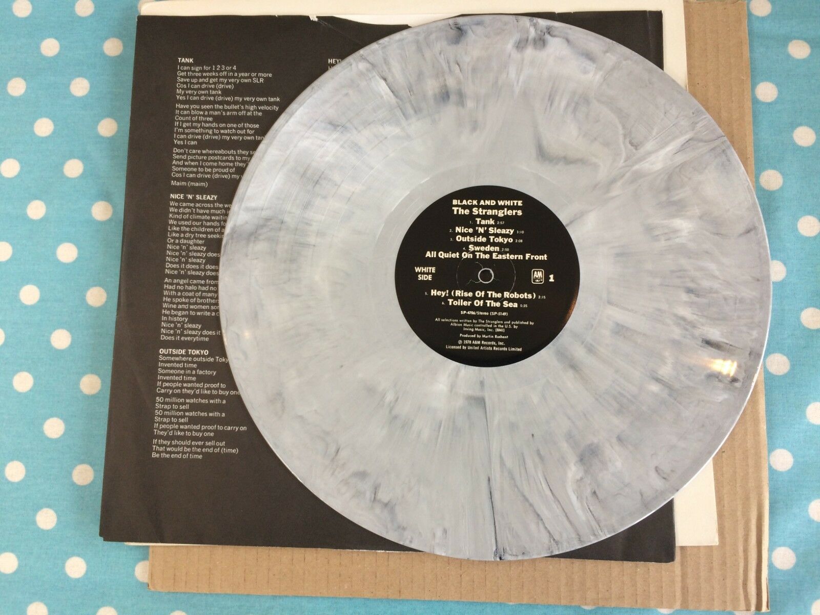popsike.com - THE STRANGLERS - Black & White LP, VERY RARE: USA 
