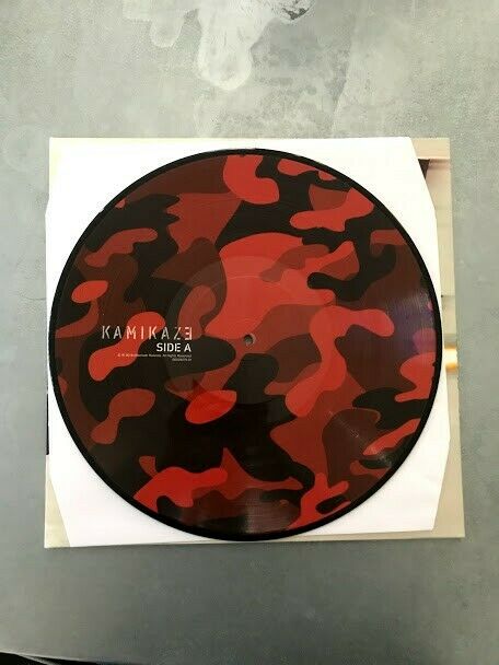 popsike.com - Eminem Kamikaze limited edition picture disc red