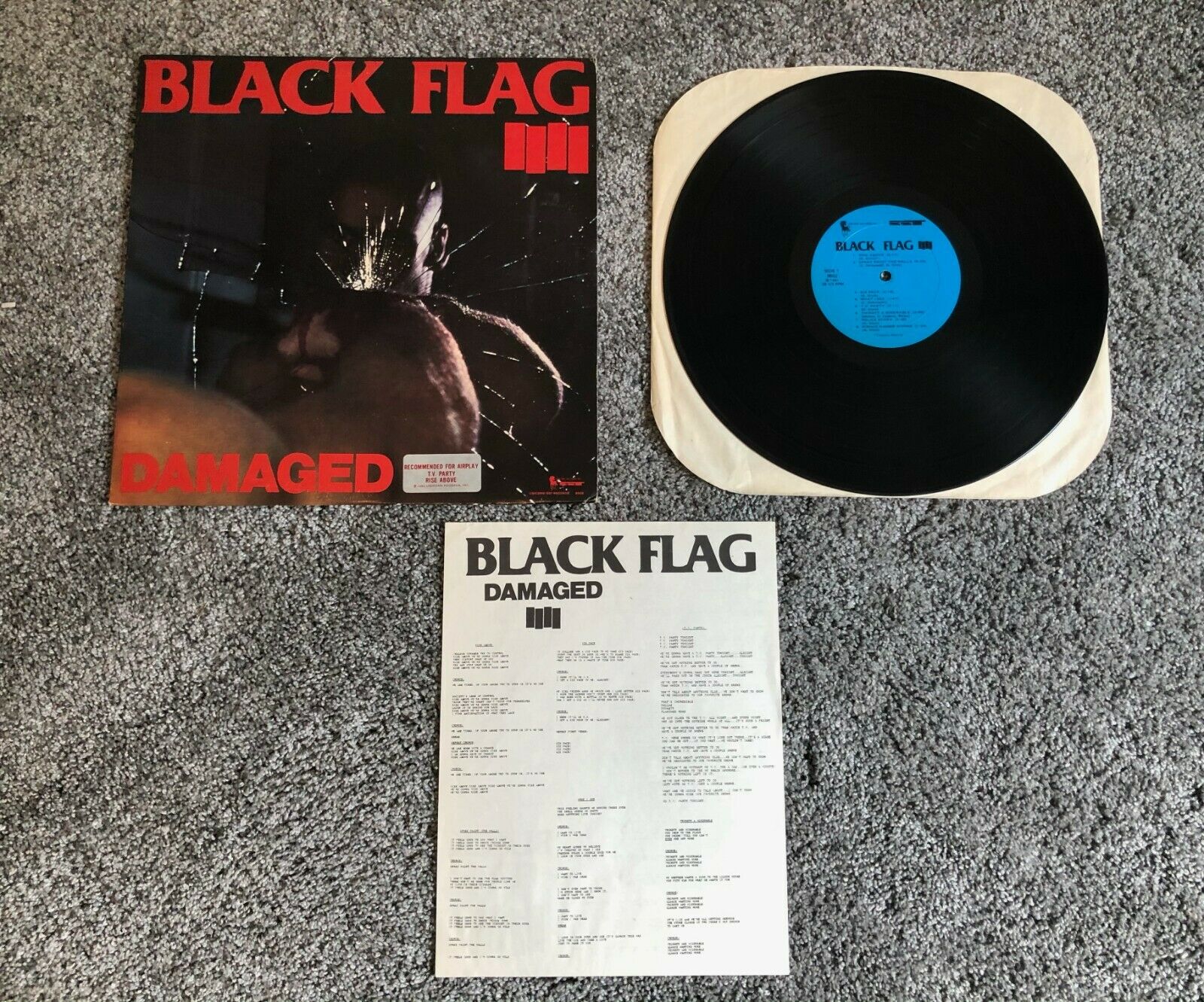 popsike.com - BLACK FLAG DAMAGED ORIGINAL LP 1981 SST/Unicorn 